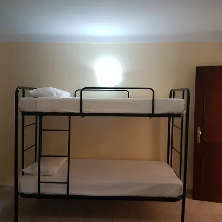 Yaholidays Gæstehus