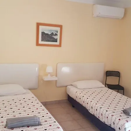 Gæstehus Yaholidays *