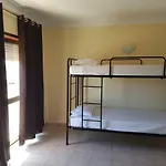 Yaholidays Guest house *
