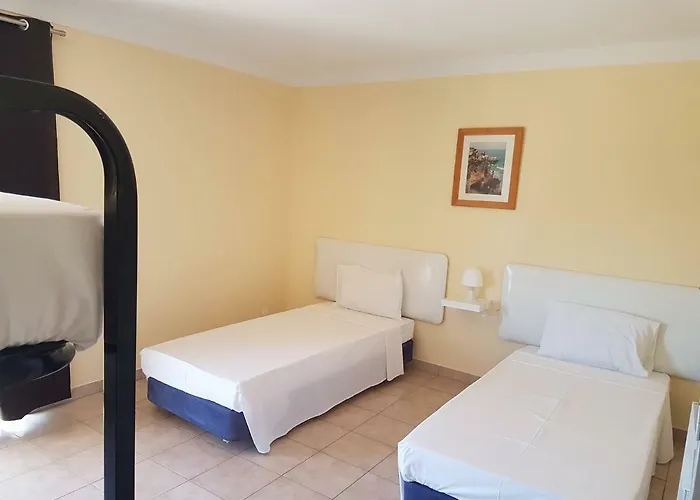 Yaholidays 波尔蒂芒